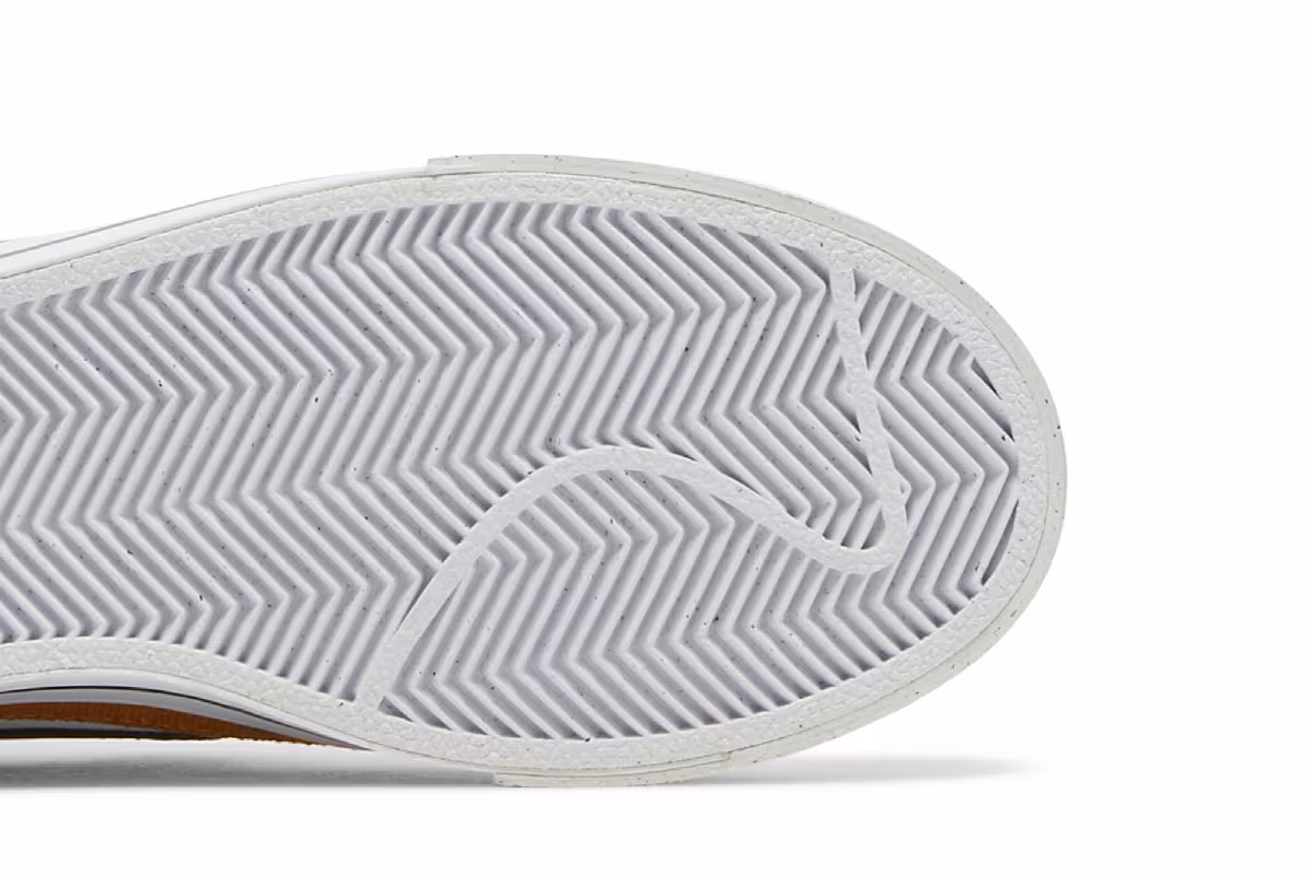 Nike Women's Court Legacy Next Nature White Desert Ochre, view 6