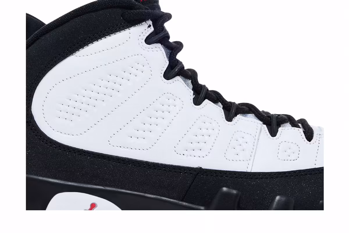 Air Jordan 9 GS Space Jam, view 3