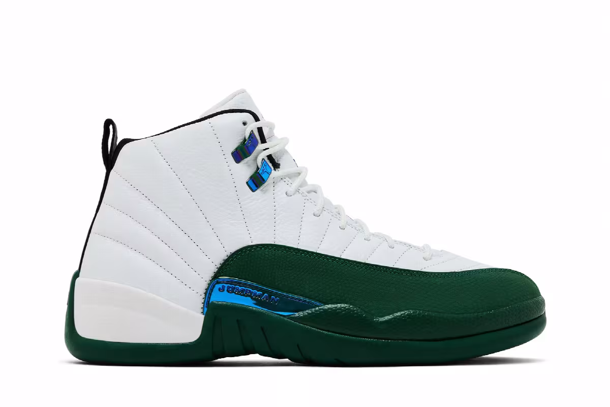 Air Jordan 12 Bucks, view 2