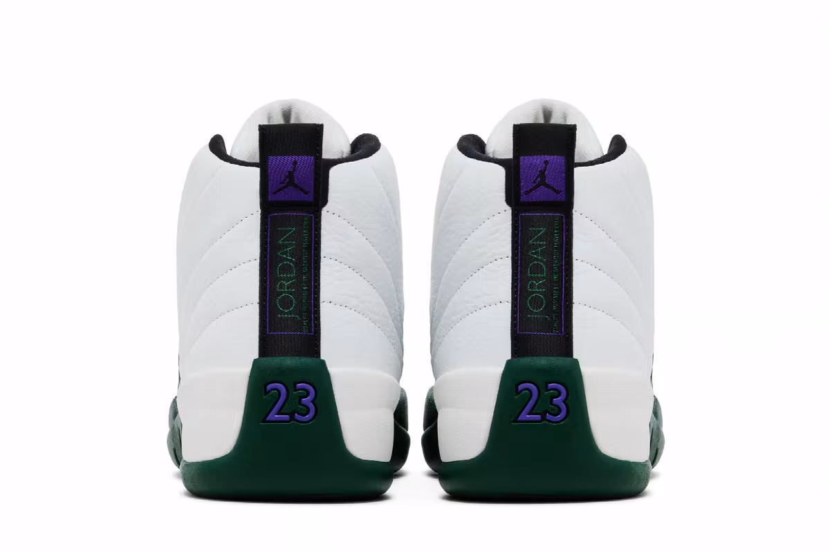 Air Jordan 12 Bucks, view 7