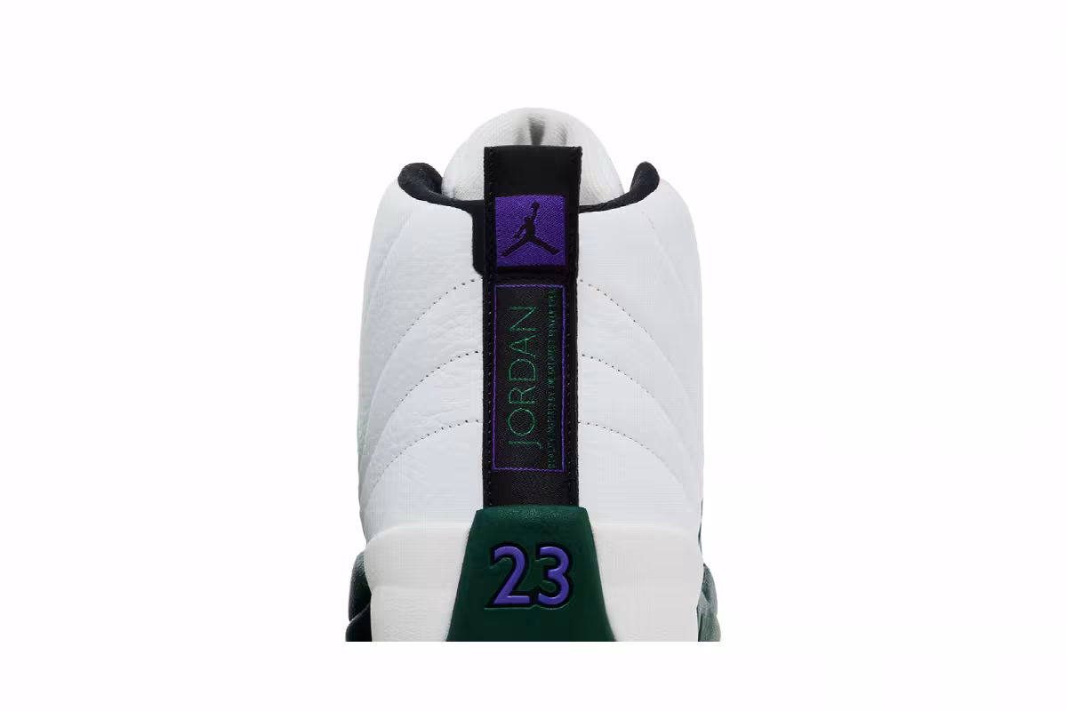 Air Jordan 12 Bucks, view 8