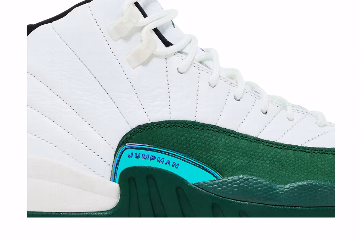 Air Jordan 12 GS Bucks, view 3