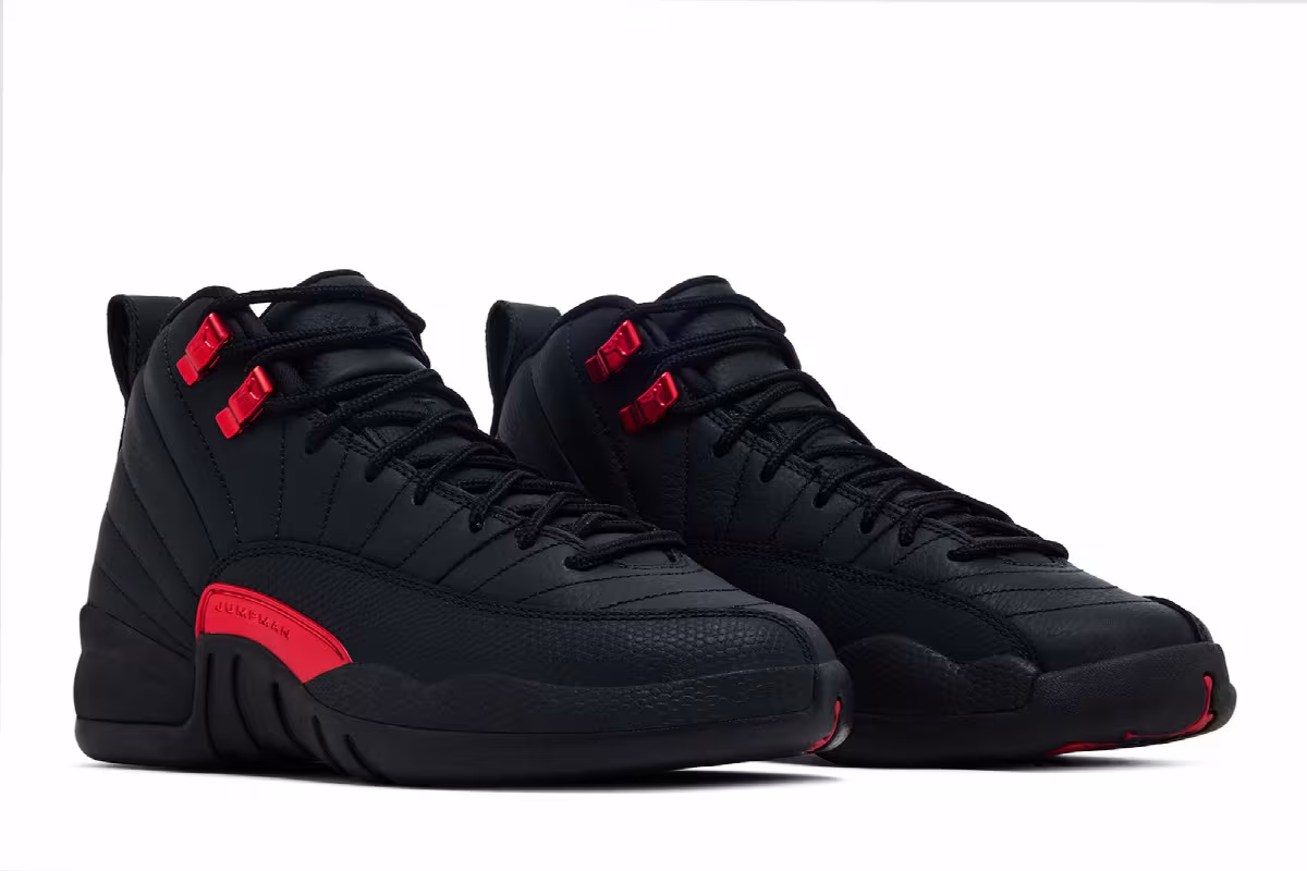 Air Jordan 12 GS Bloodline, view 9