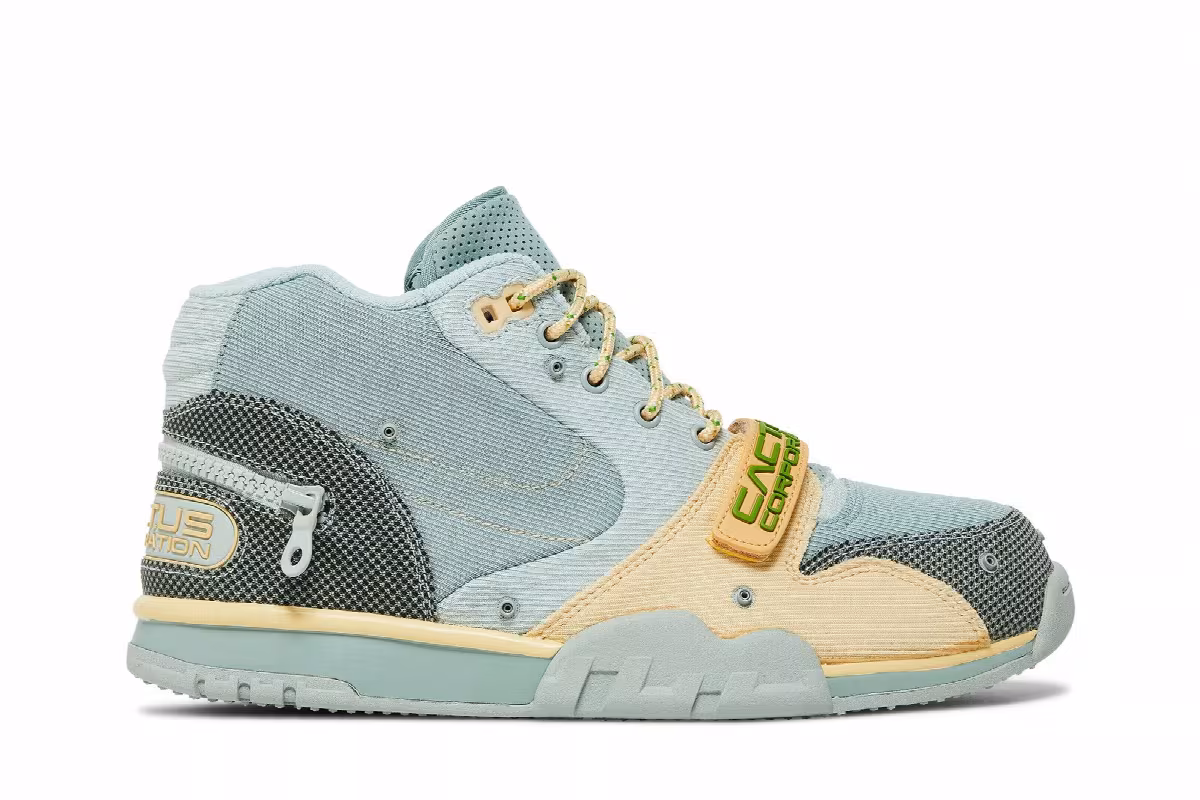 Travis Scott x Nike Air Trainer 1 SP Grey Haze, view 2
