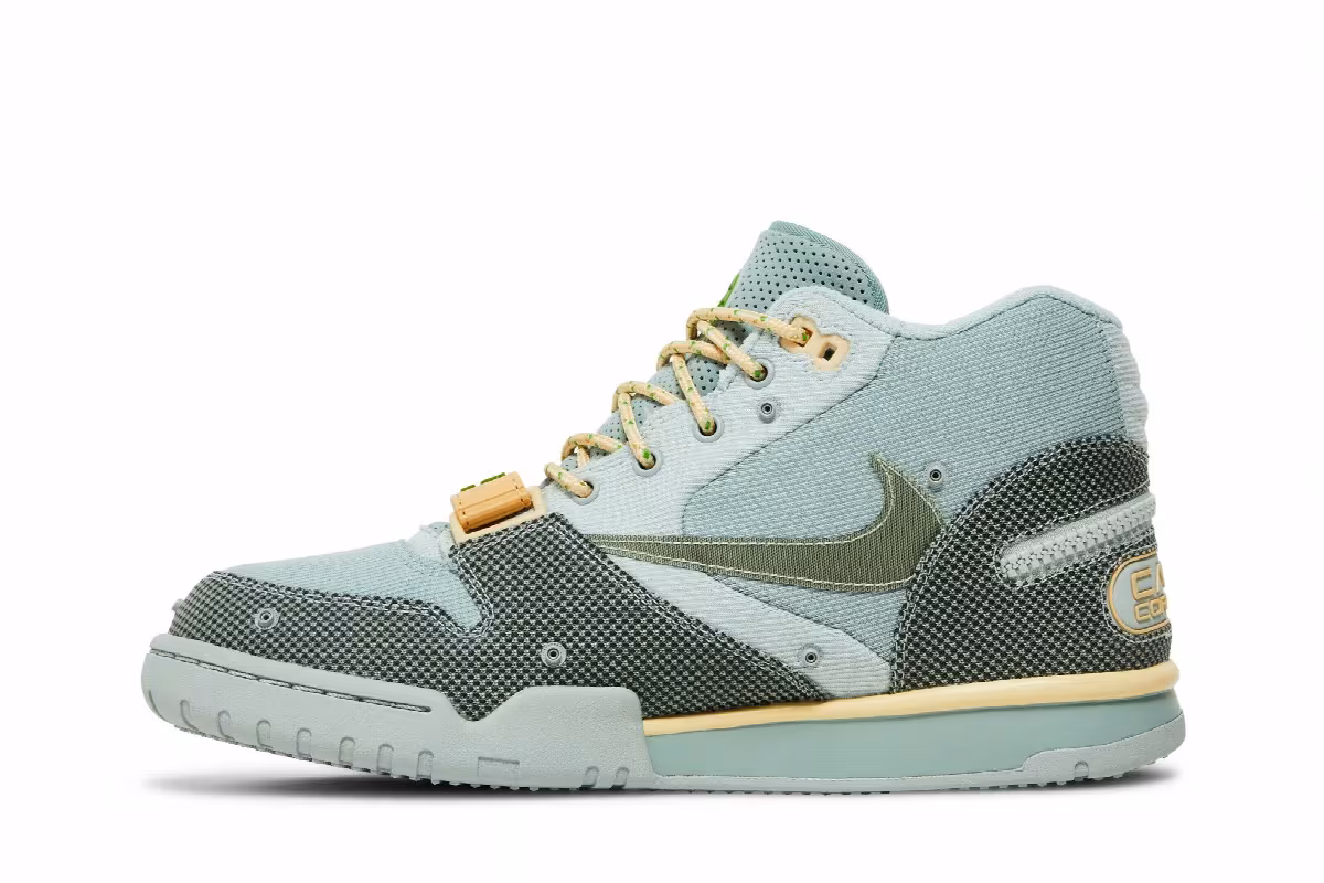 Travis Scott x Nike Air Trainer 1 SP Grey Haze, view 4