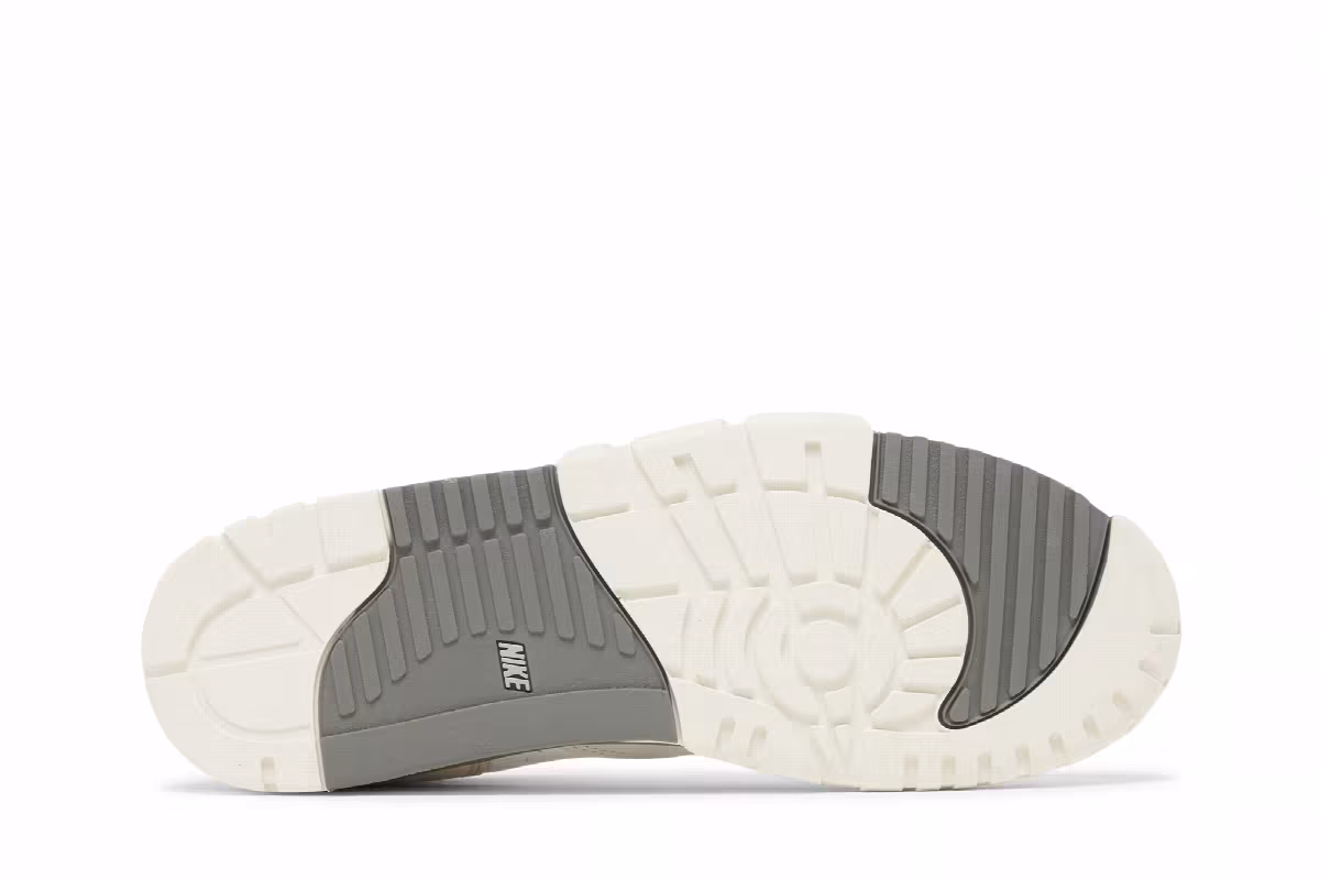 Nike Air Trainer 1 Photon Dust, view 5