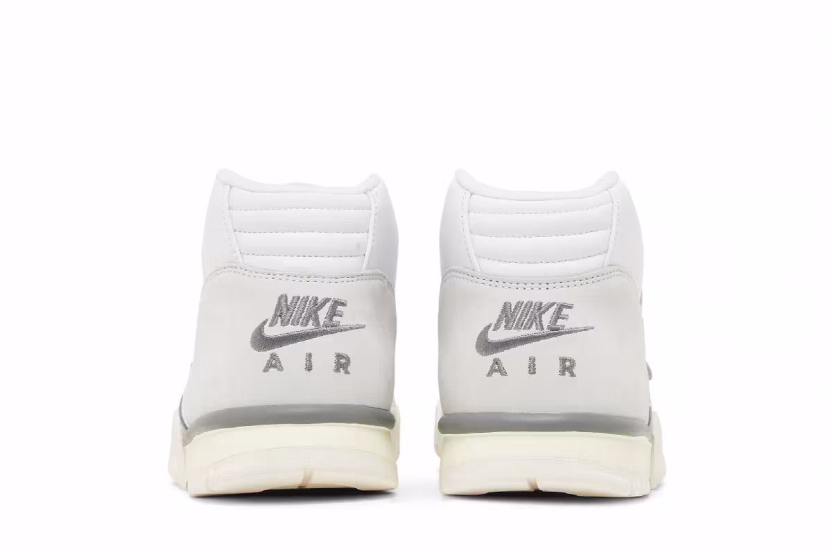 Nike Air Trainer 1 Photon Dust, view 7