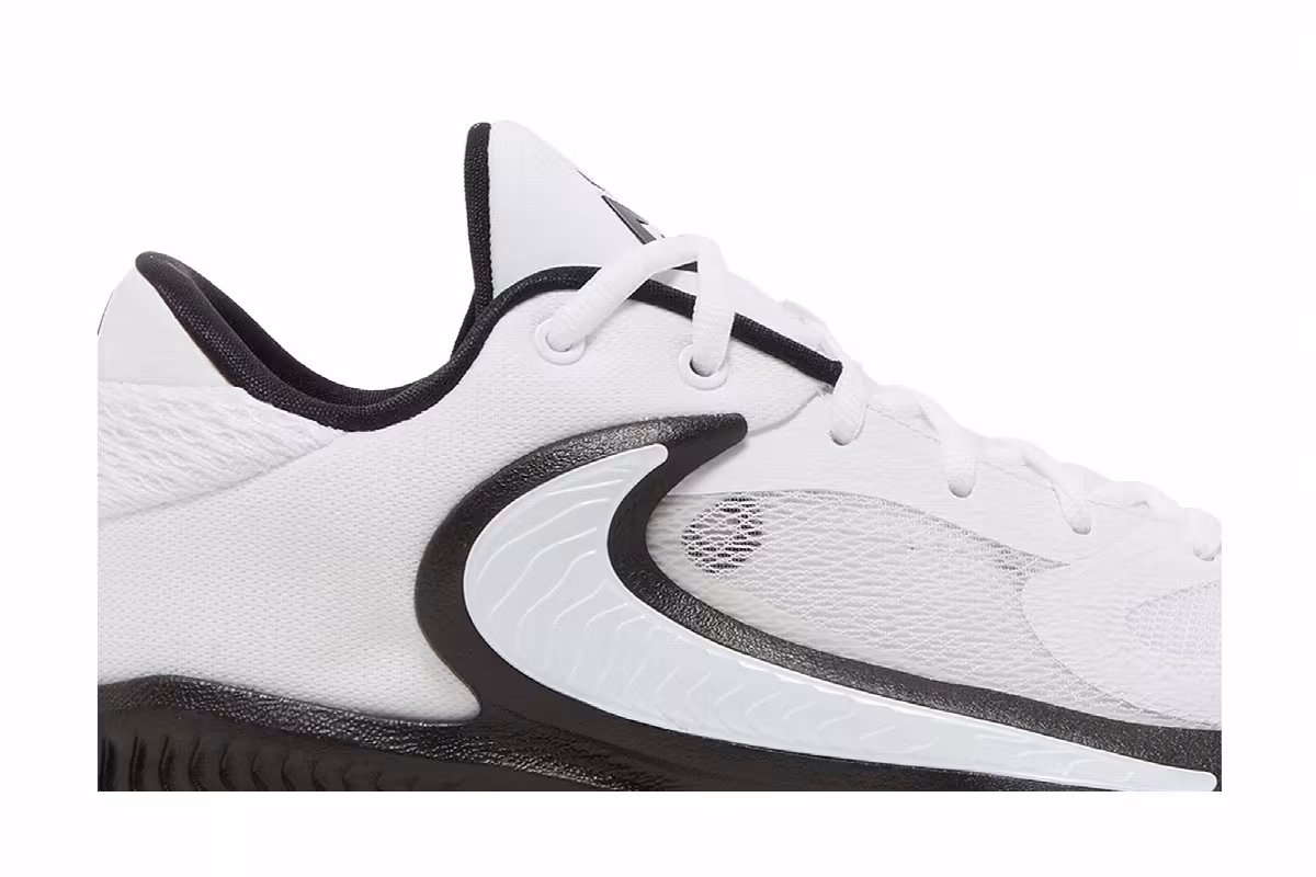 Nike Zoom Freak 4 TB White Black, view 3
