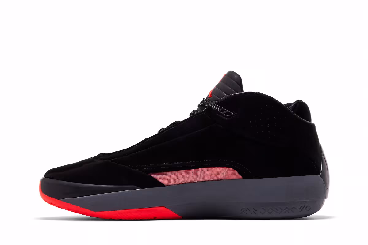 Air Jordan 40 Infrared, view 4
