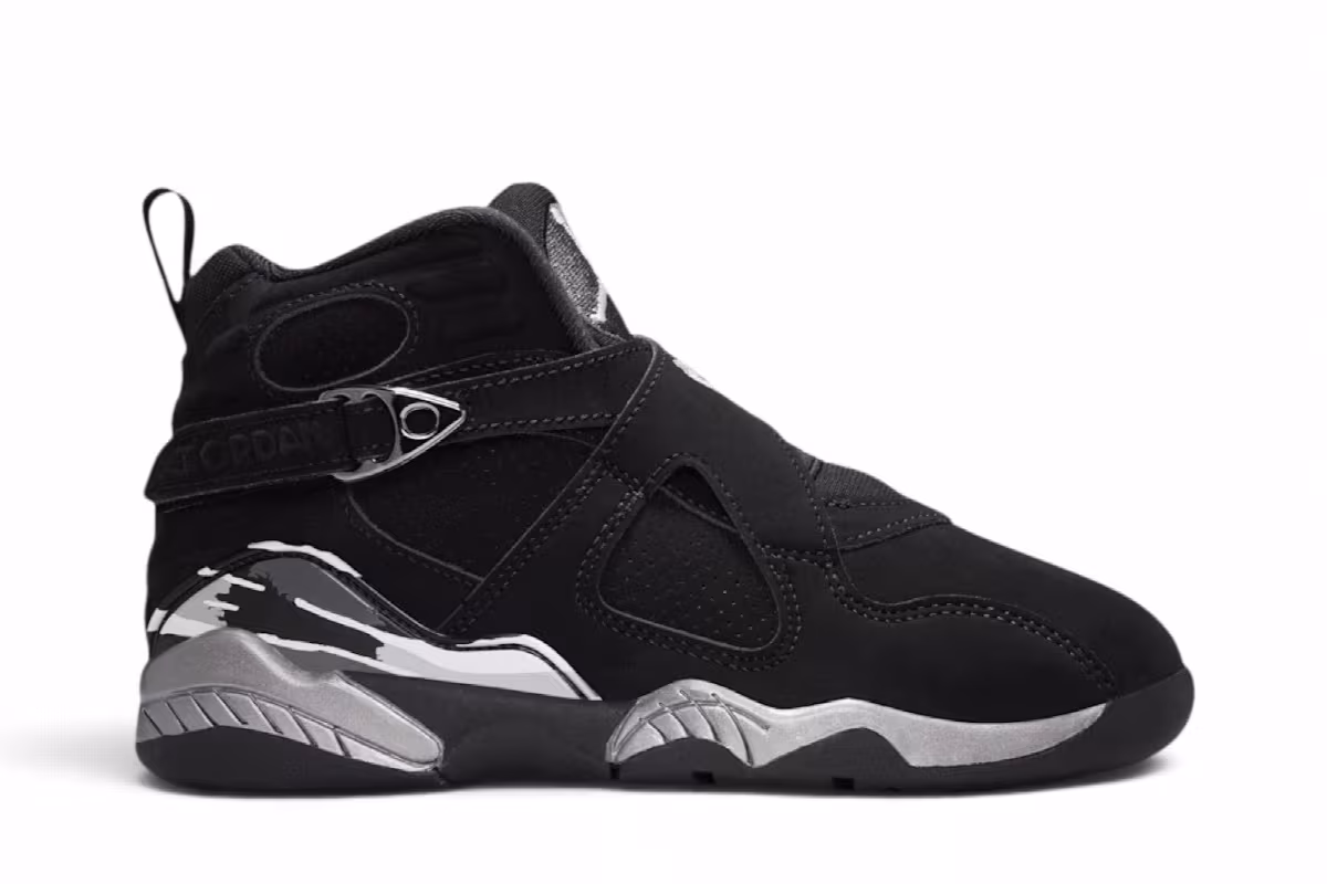 Air Jordan 8 PS Chrome 2026, view 2