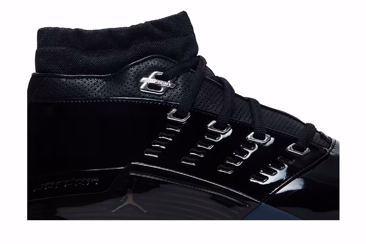 Air Jordan 17 Low Black Patent, view 3