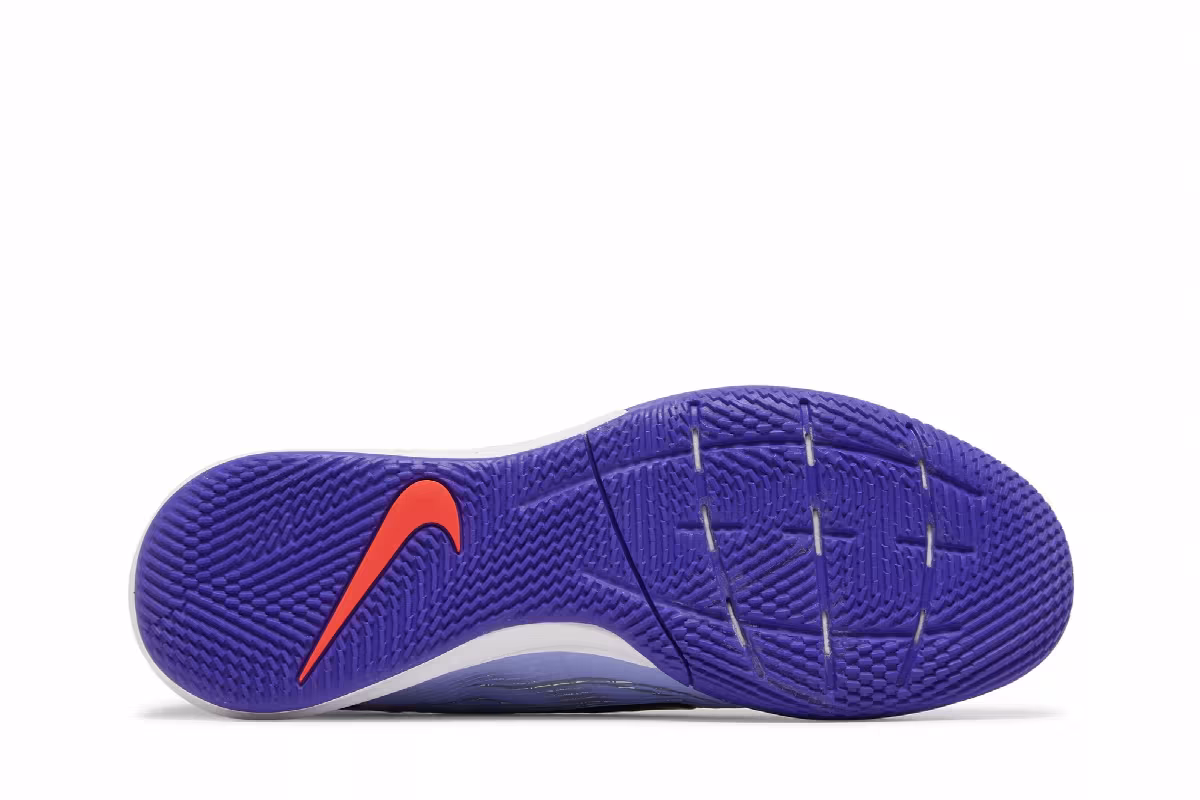Kylian Mbappé x Nike Mercurial Superfly 8 Academy IC Flames, view 5