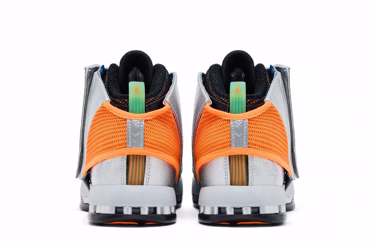 Free The Youth x Air Jordan 16 OG Metallic Silver, view 7