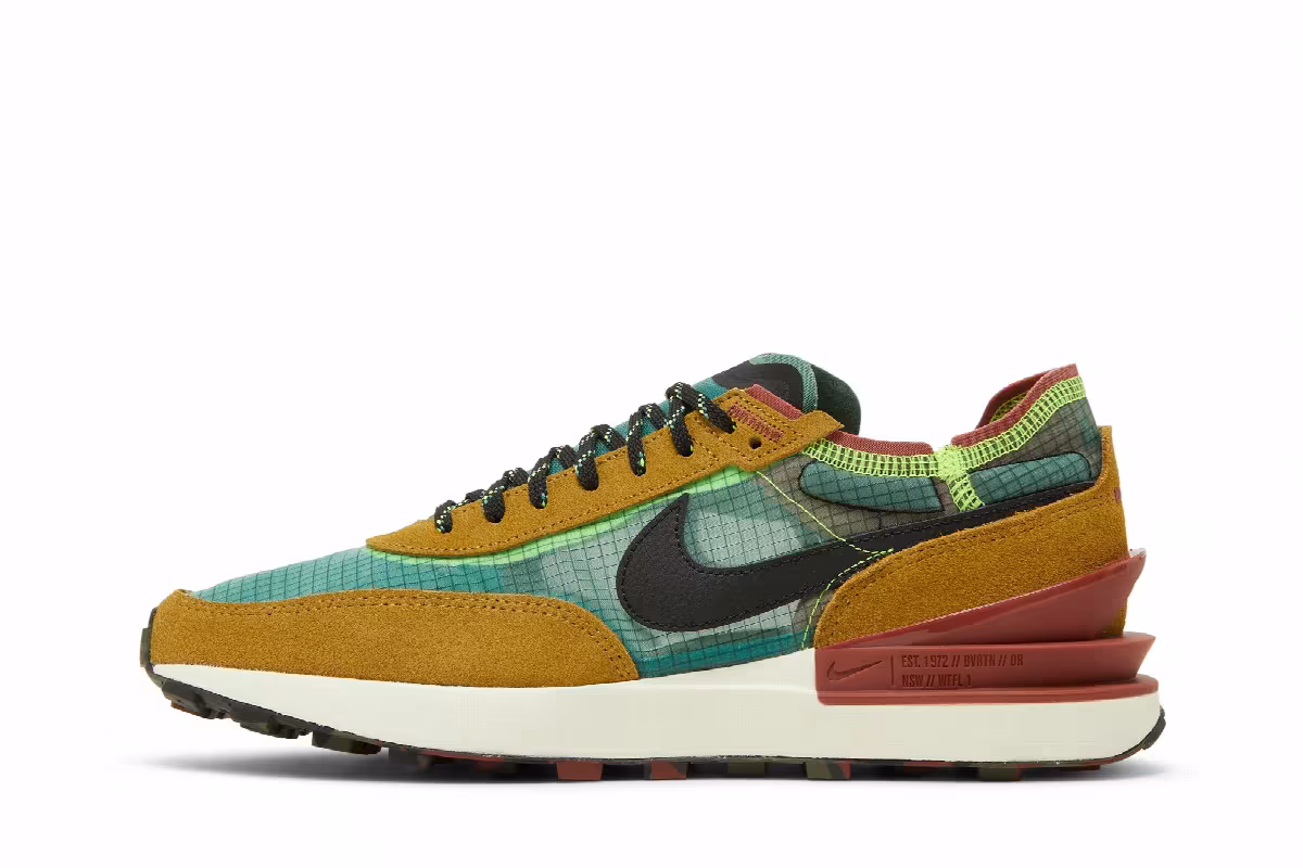 Nike Waffle One SE Camo Soles - Golden Moss, view 4