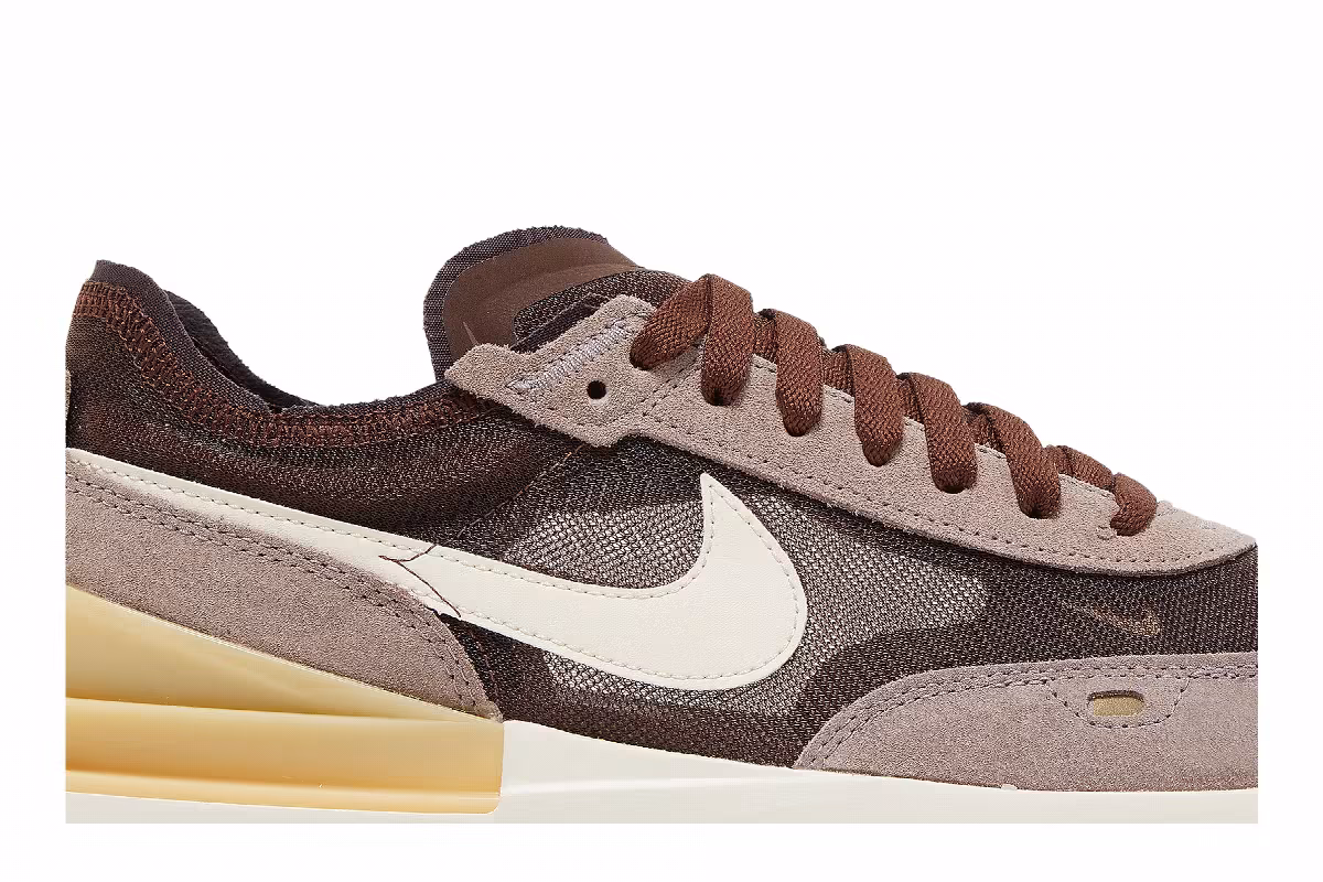 Nike Waffle One Light Chocolate, view 3