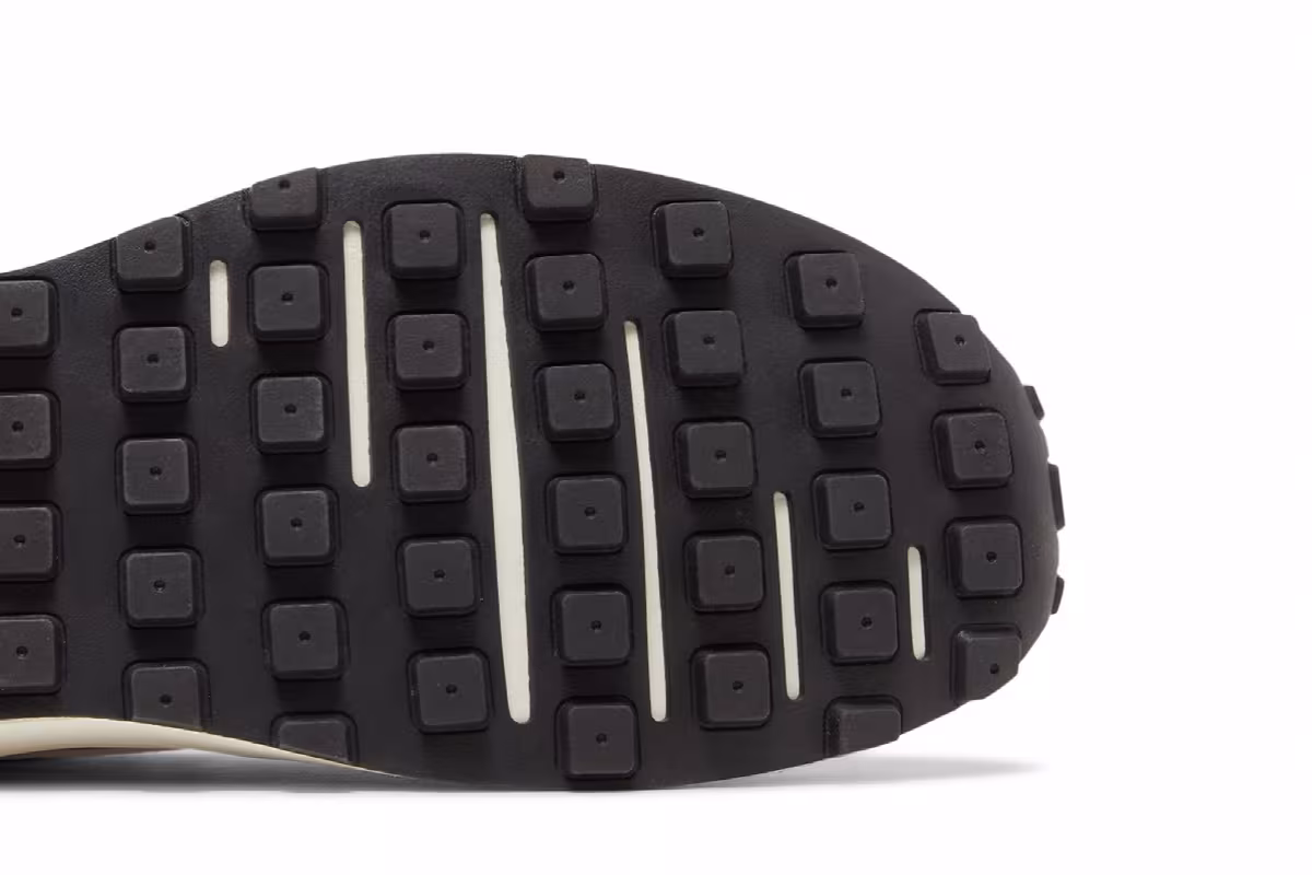 Nike Waffle One Light Chocolate, view 6