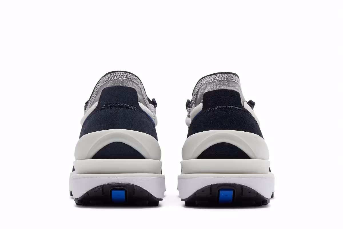 Nike Waffle One SE Hyper Royal, view 7