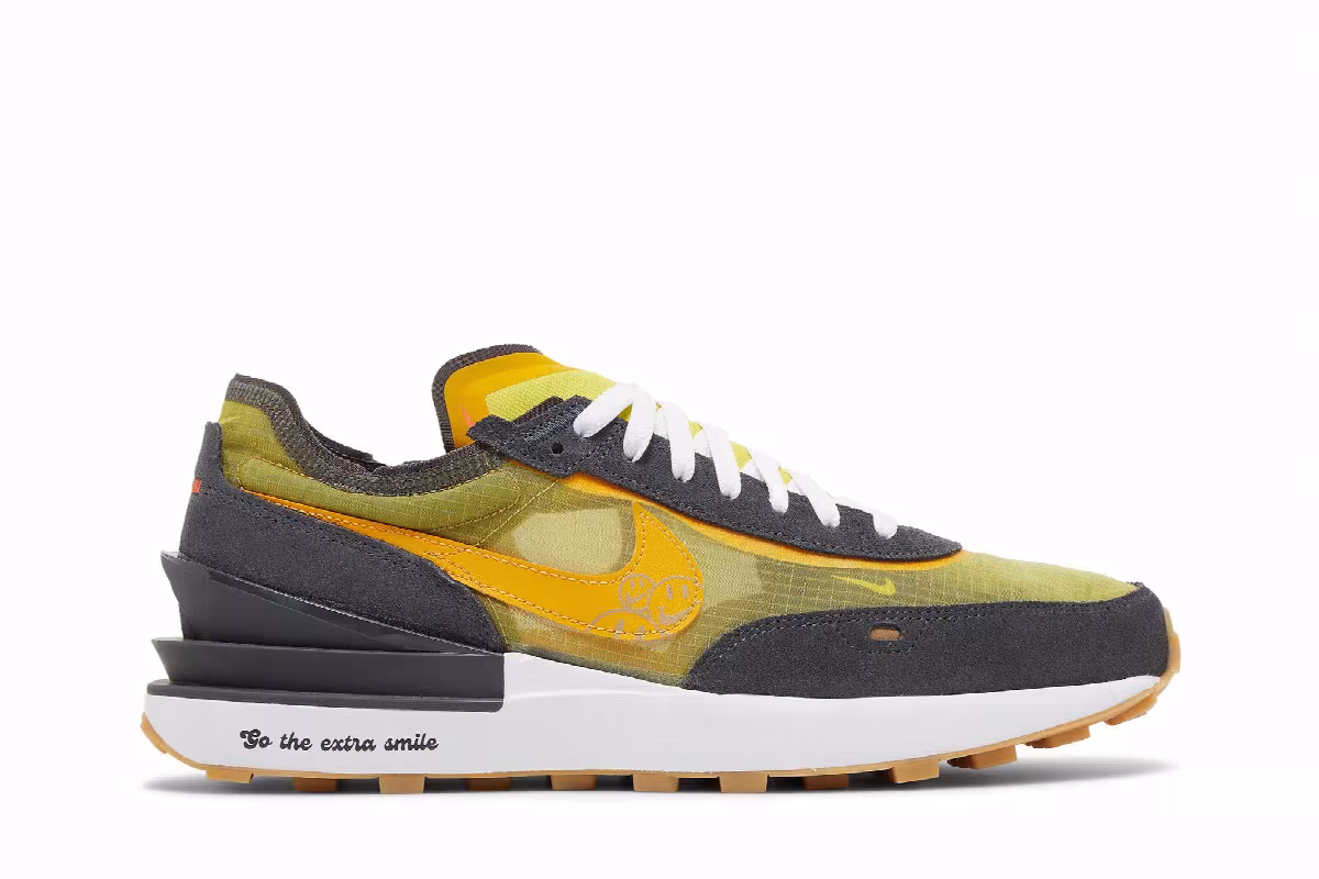 Nike Waffle One SE Go The Extra Smile, view 2