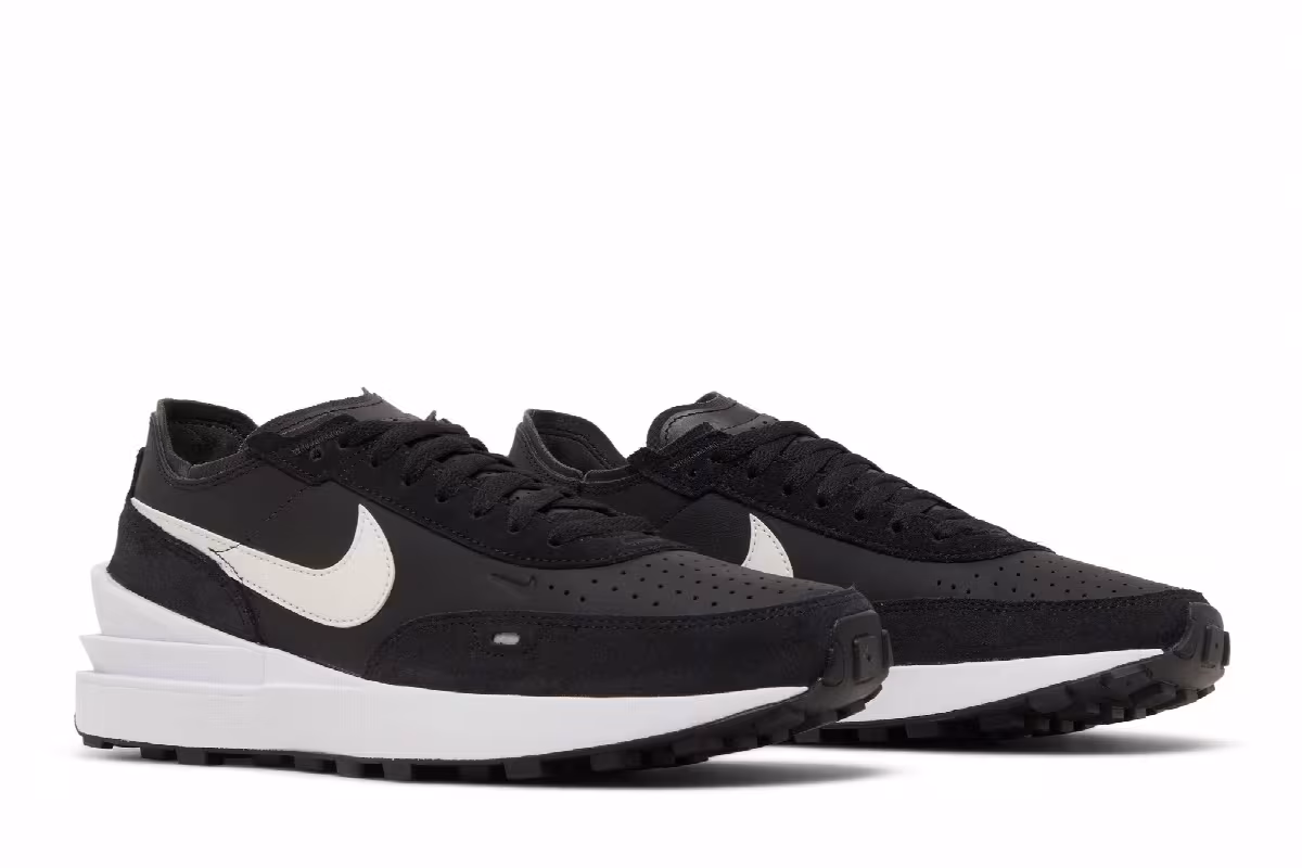Nike Waffle One Leather Black White, view 9