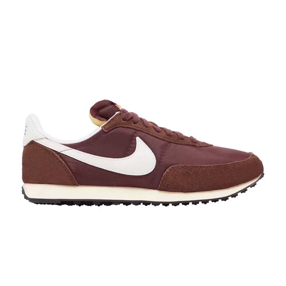 Nike Waffle Trainer 2 SE Burgundy Crush