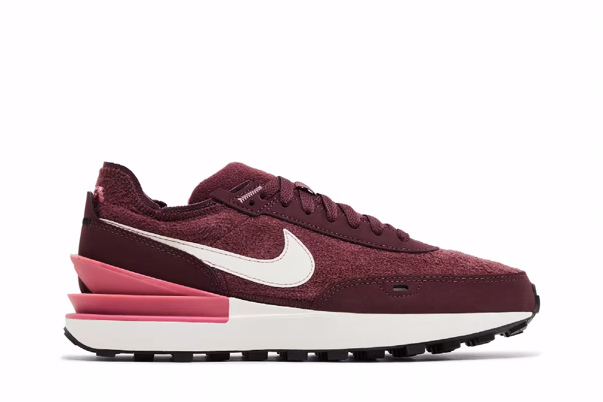 Nike Women's Waffle One SE Burgundy Crush, view 2
