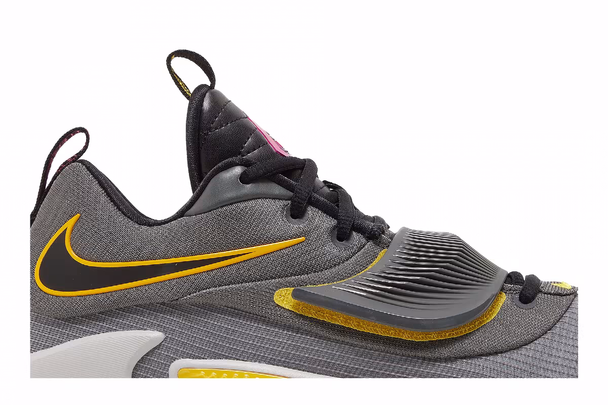 Nike Zoom Freak 3 Iron Grey Vivid Sulfur, view 3
