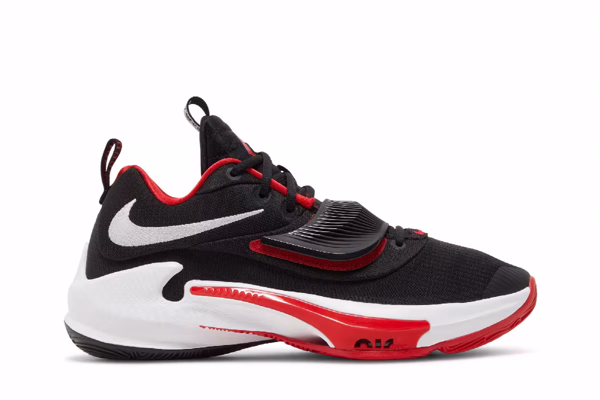 Nike Zoom Freak 3 Bred, view 2
