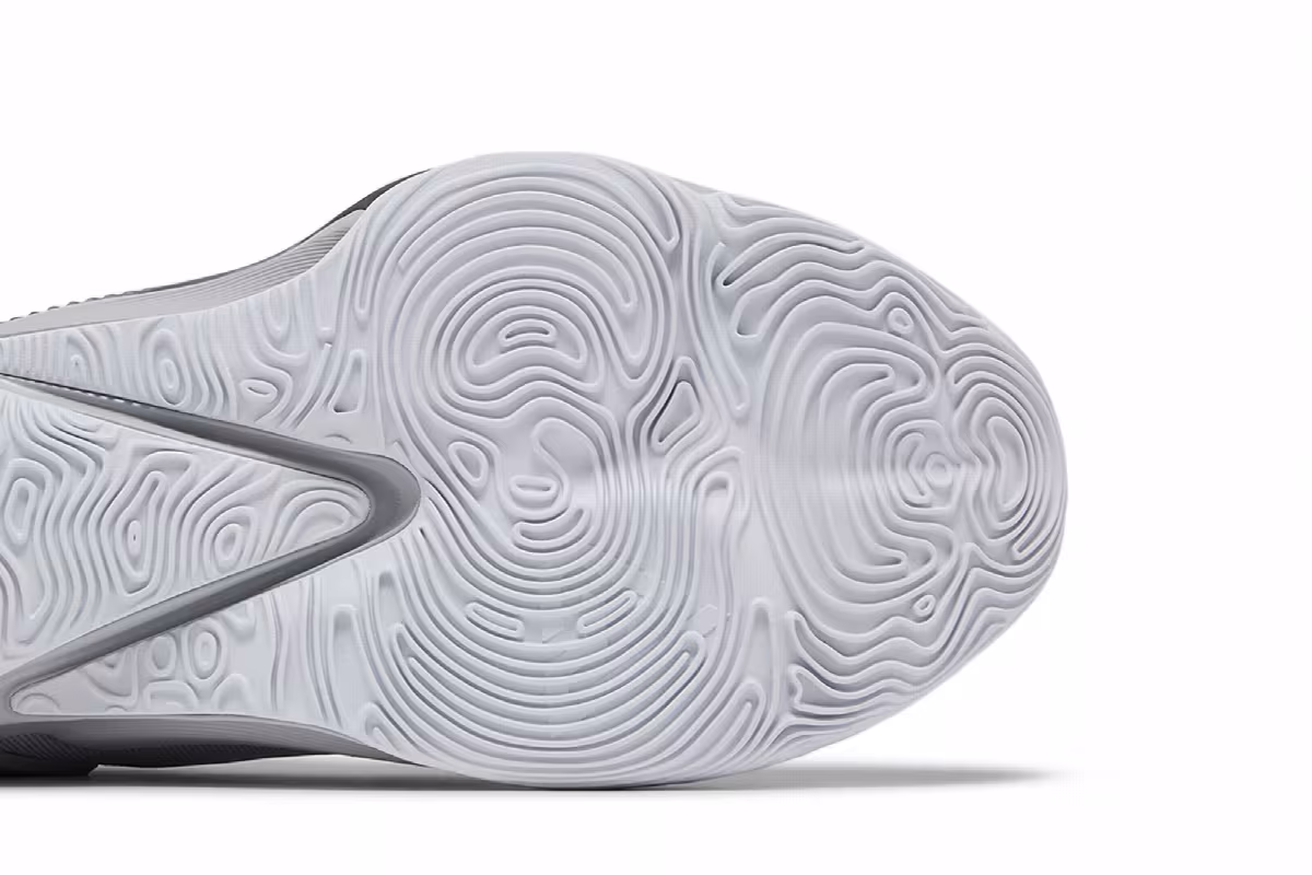 Nike Zoom Freak 3 Grey Fog, view 6
