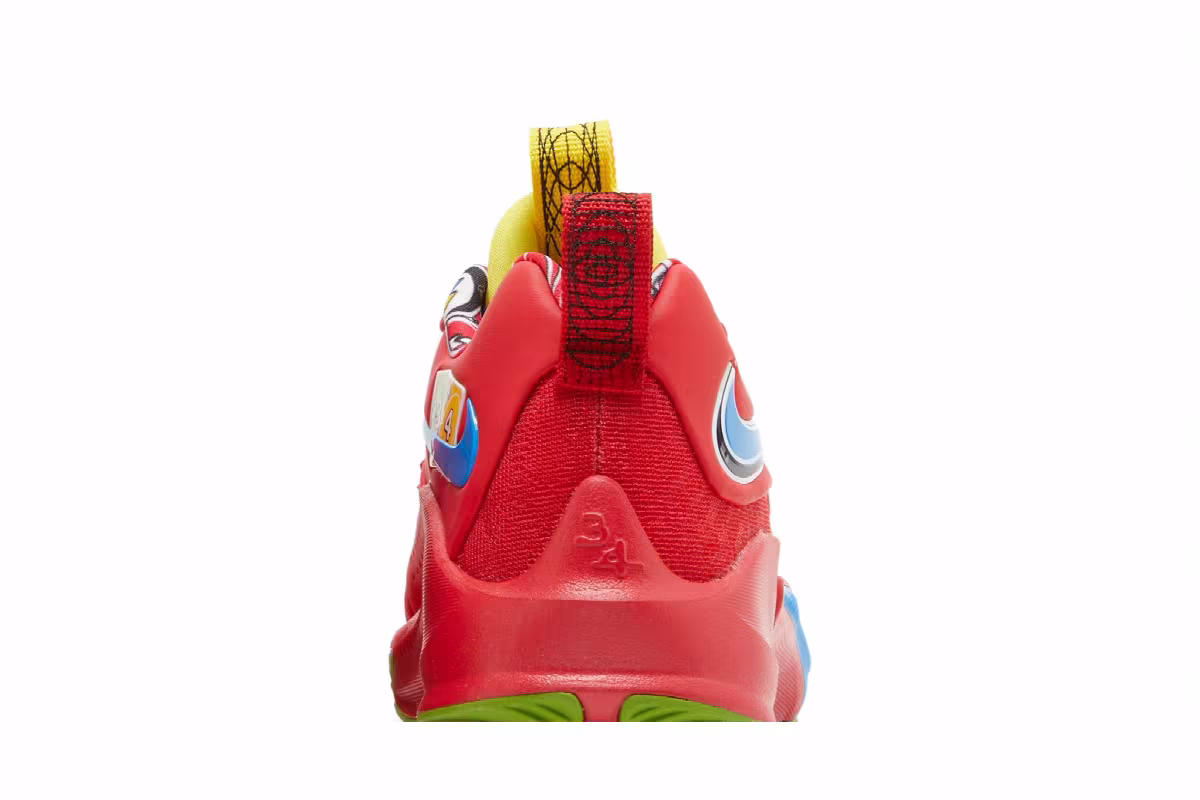 UNO x Nike Zoom Freak 3 SE GS 50th Anniversary - Red, view 8