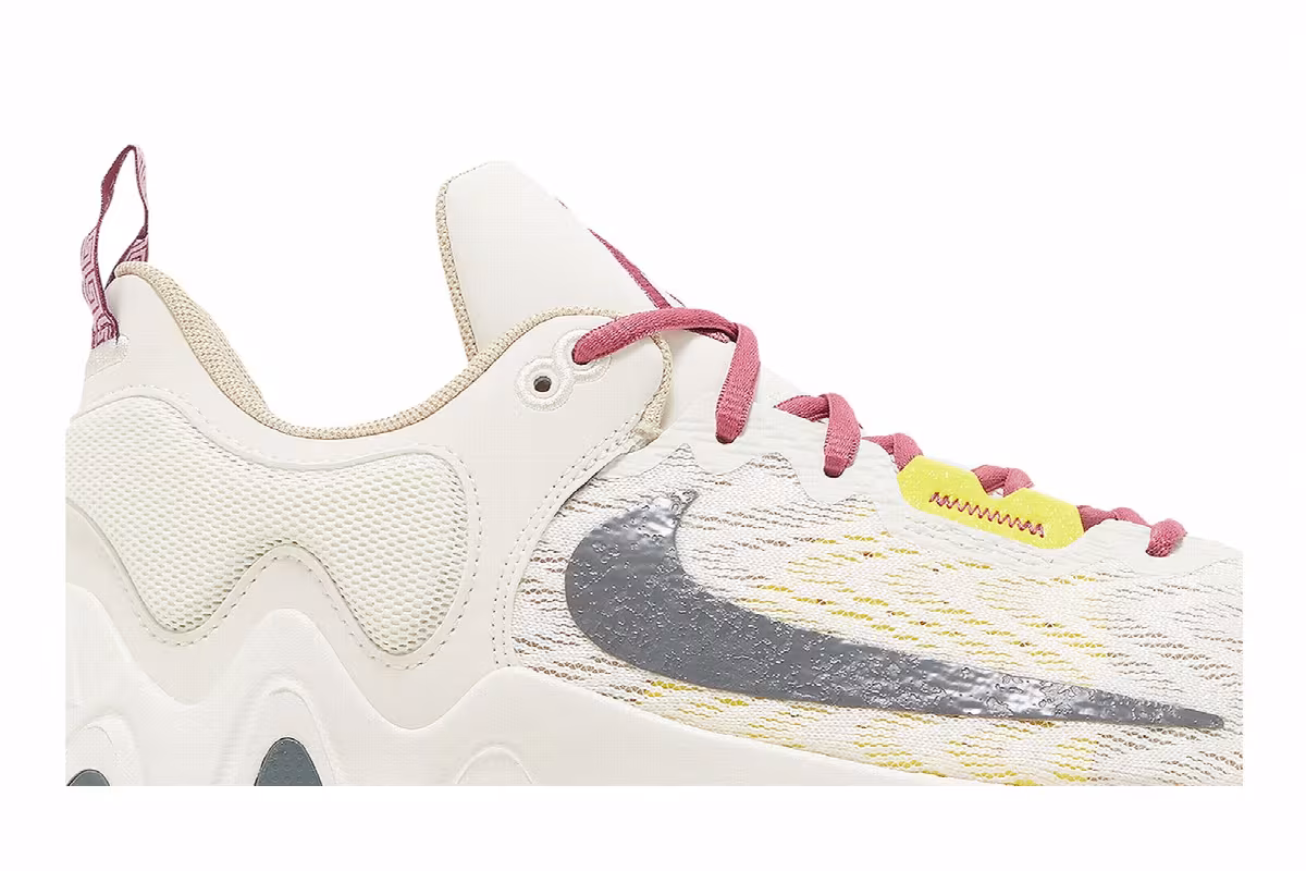 Nike Giannis Immortality 2 Sail Rattan, view 3