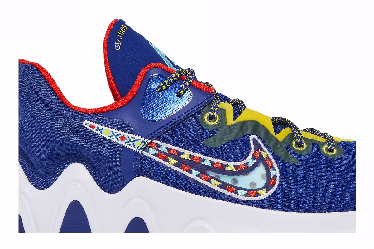 Nike Giannis Immortality Force Field, view 3
