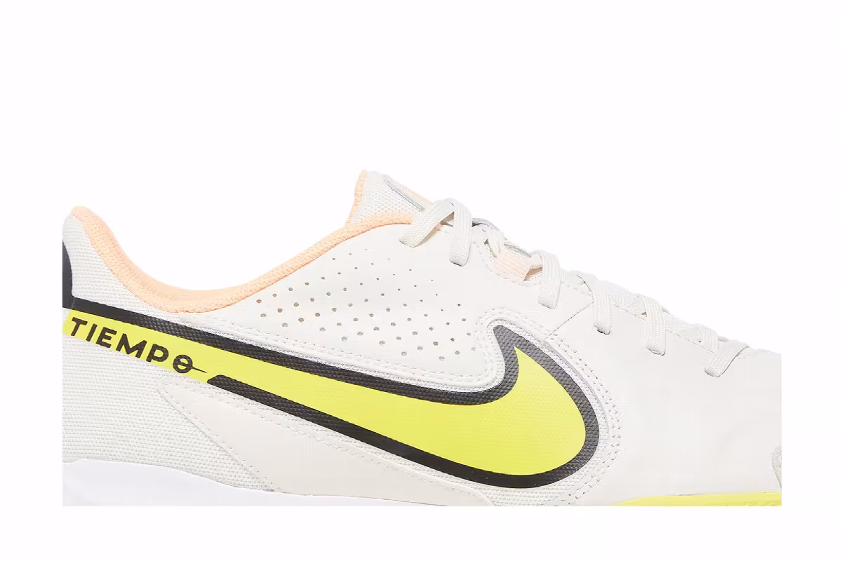 Nike Tiempo Legend 9 Academy IC Phantom Yellow Strike, view 3