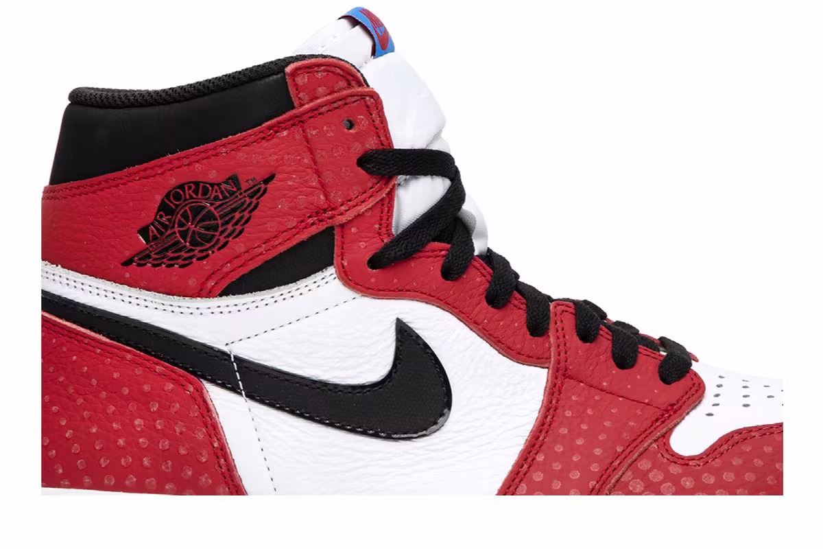 Marvel x Air Jordan 1 High OG Origin Story, view 3