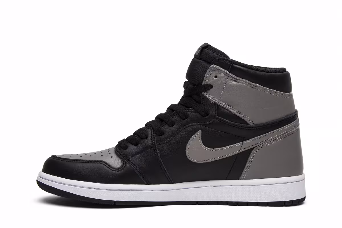 Air Jordan 1 High OG Shadow 2018, view 4