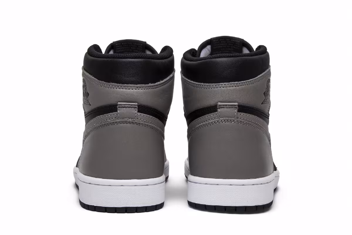 Air Jordan 1 High OG Shadow 2018, view 7