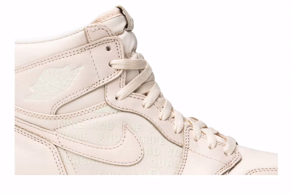 Air Jordan 1 High OG Guava Ice, view 3