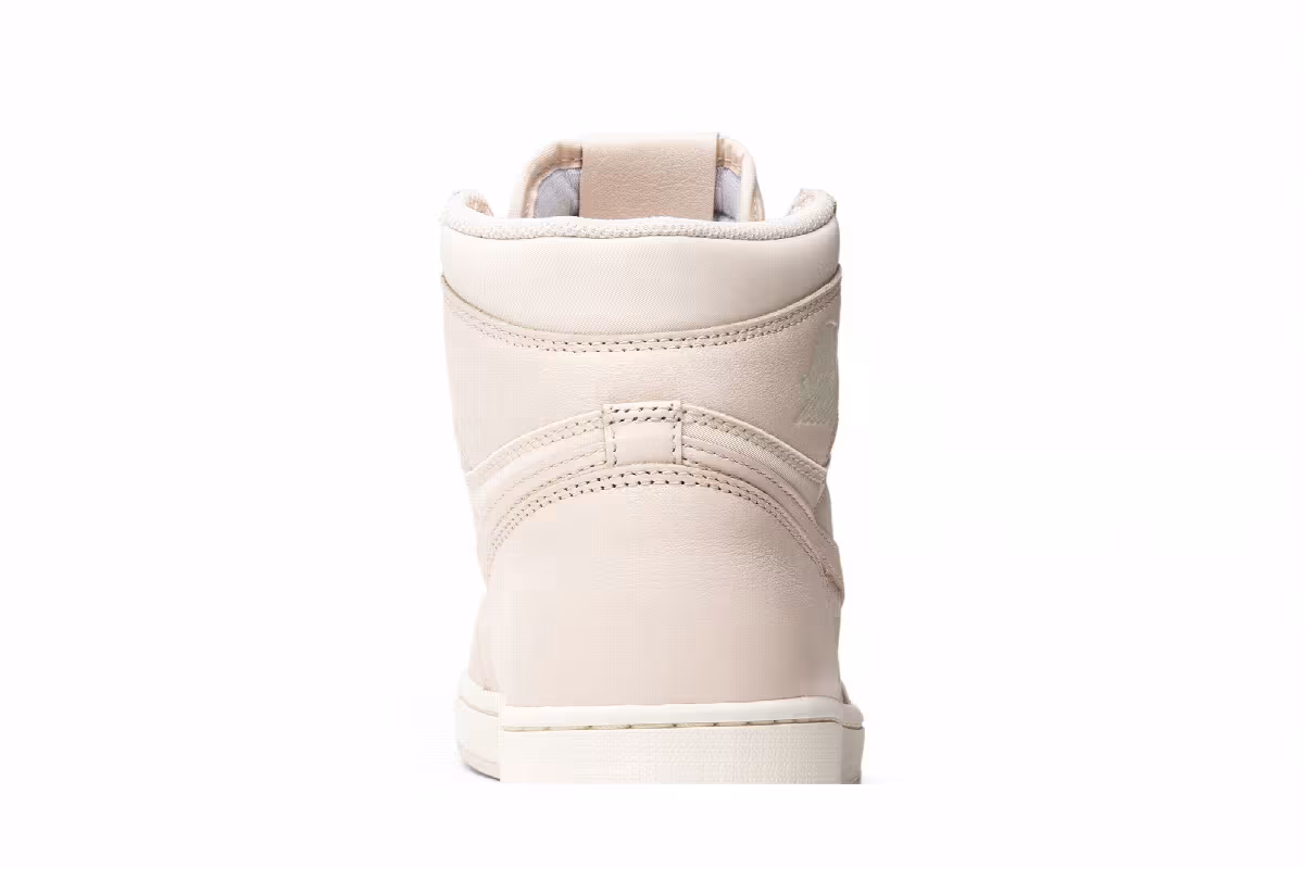 Air Jordan 1 High OG Guava Ice, view 8