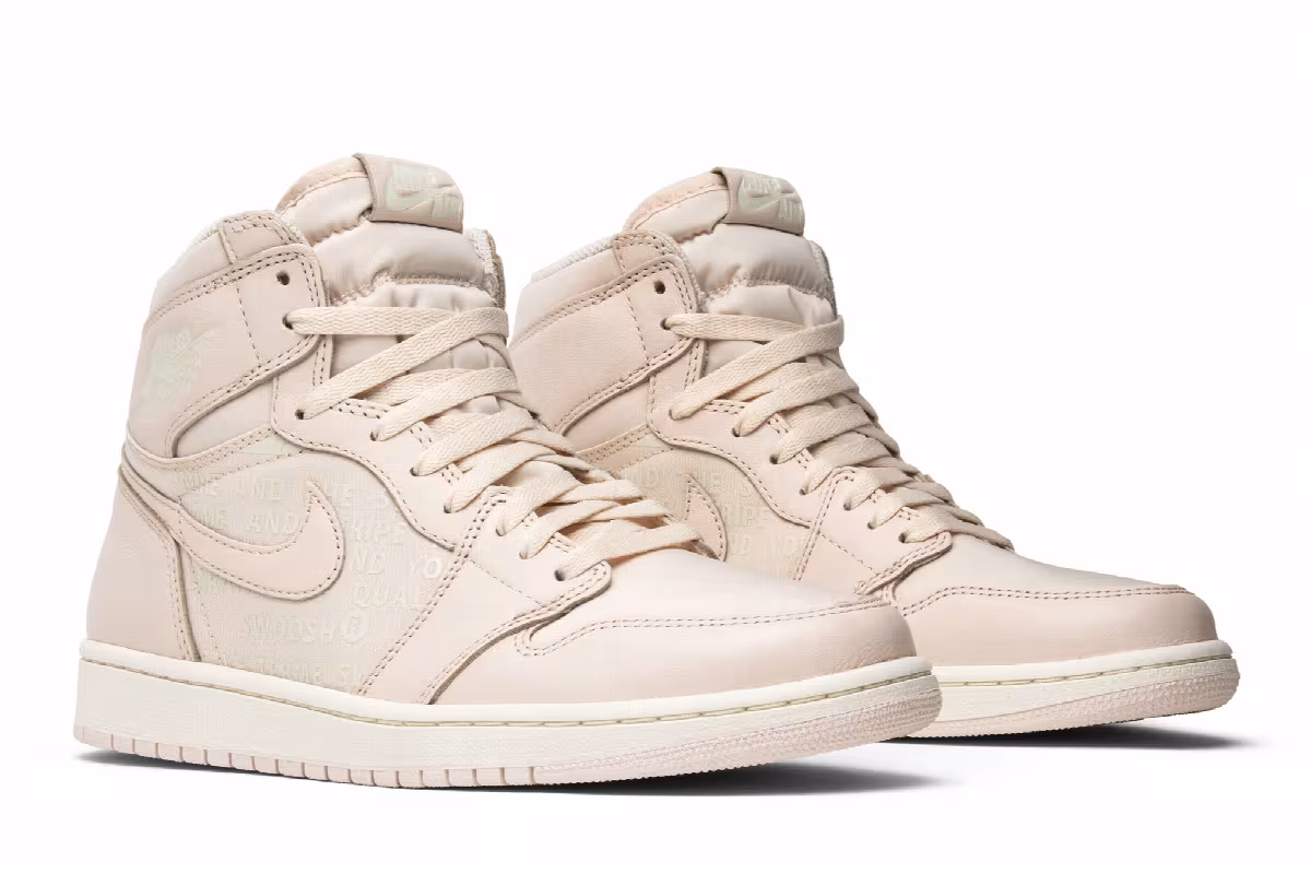Air Jordan 1 High OG Guava Ice, view 9