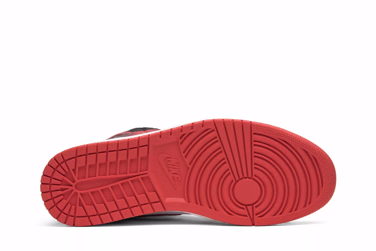 Air Jordan 1 High OG Best Hand in the Game - Track Red, view 5