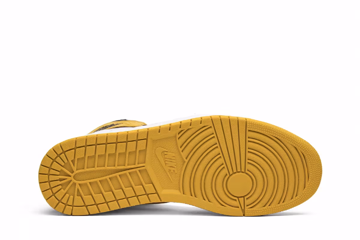 Air Jordan 1 High OG Best Hand in the Game - Yellow Ochre, view 5