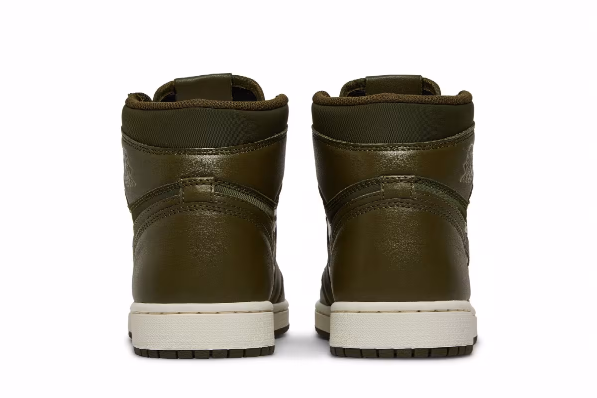 Air Jordan 1 High OG Olive Canvas, view 7