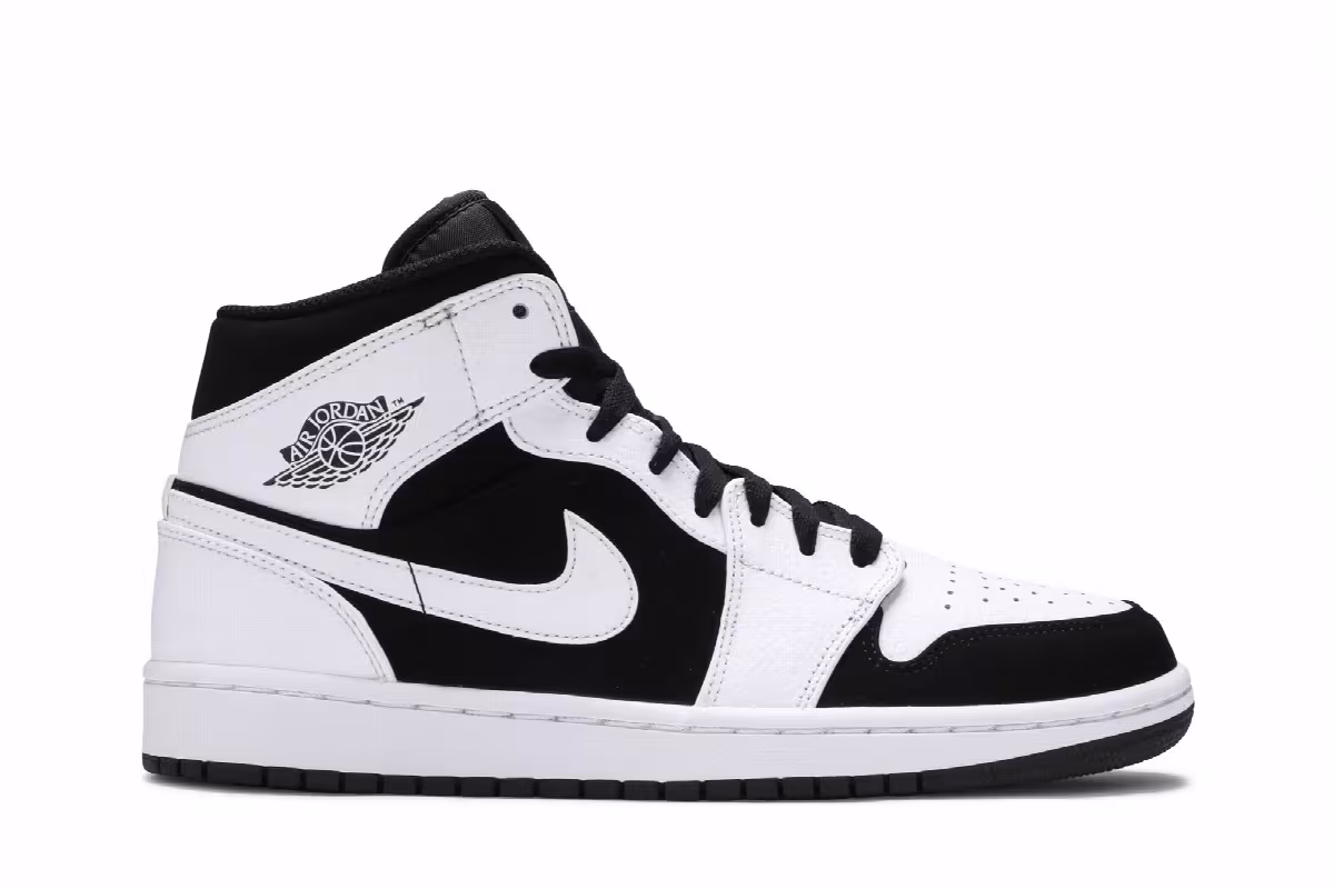 Air Jordan 1 Mid Tuxedo, view 2