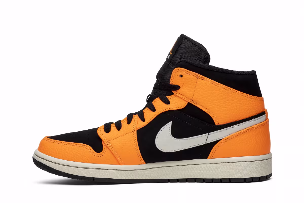 Air Jordan 1 Mid Black Cone, view 4