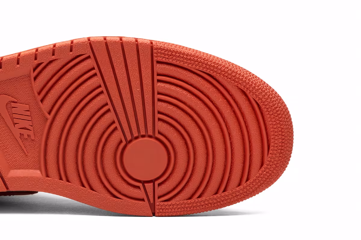 Air Jordan 1 High OG Vintage Coral, view 6