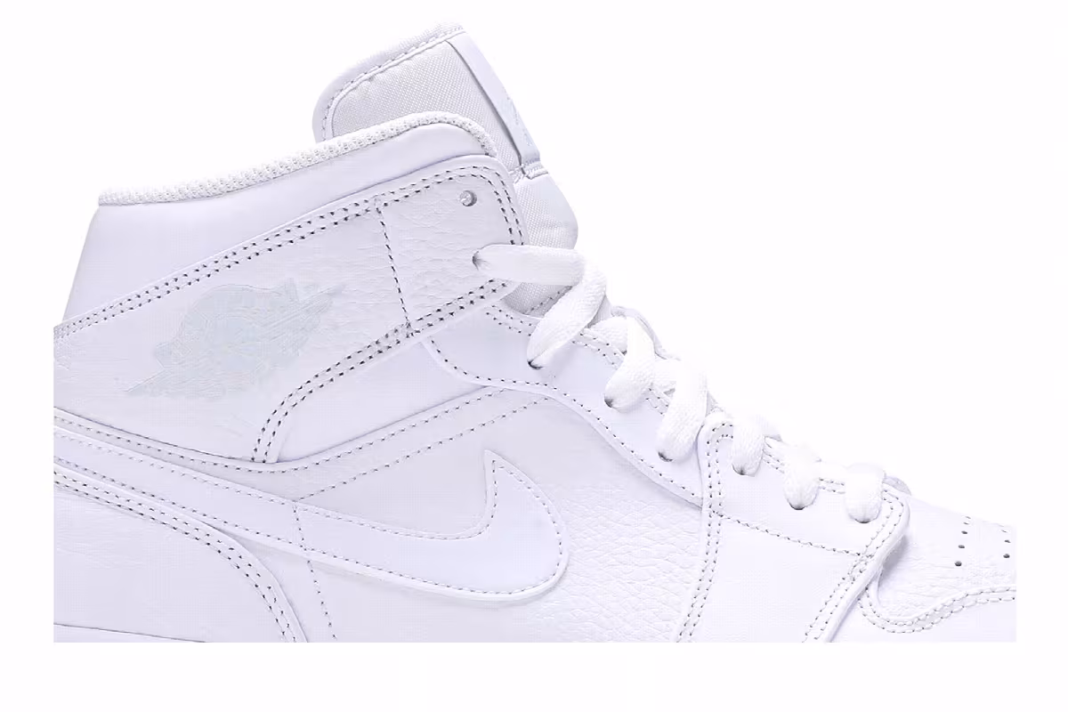 Air Jordan 1 Mid Triple White 2018, view 3