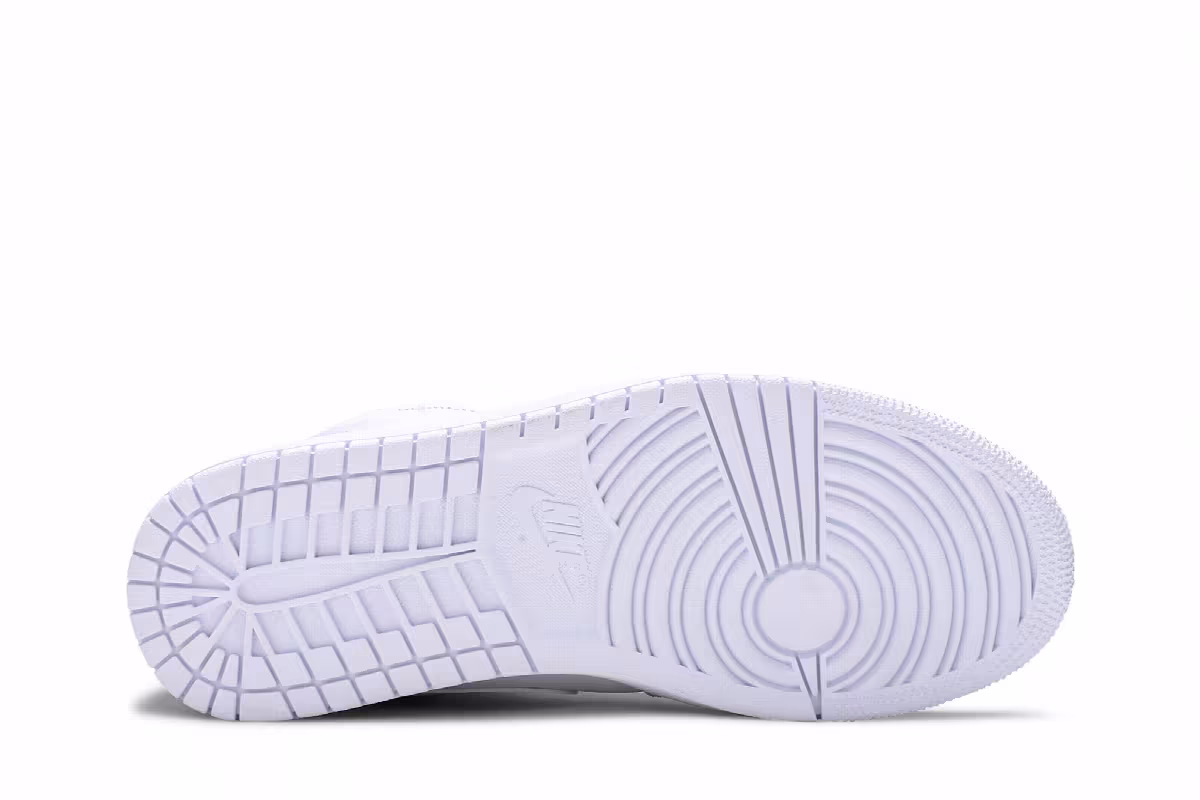 Air Jordan 1 Mid Triple White 2018, view 5