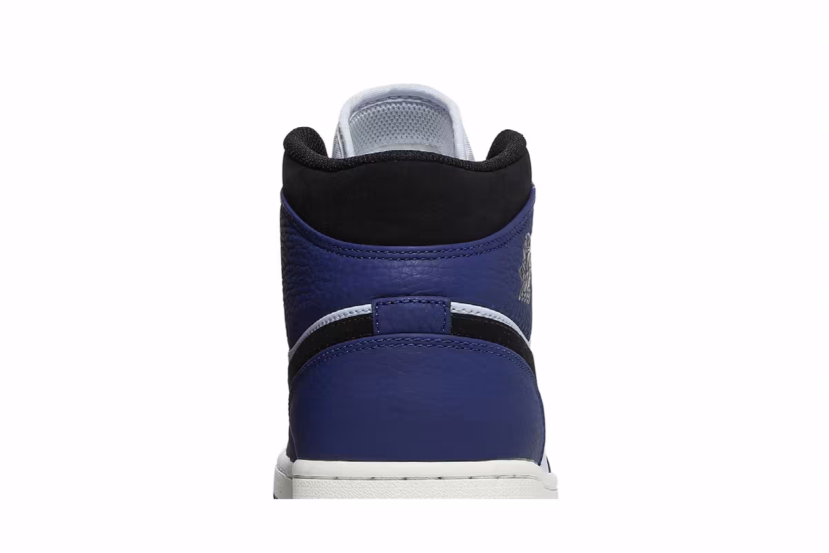 Air Jordan 1 Mid SE Deep Royal Blue, view 8