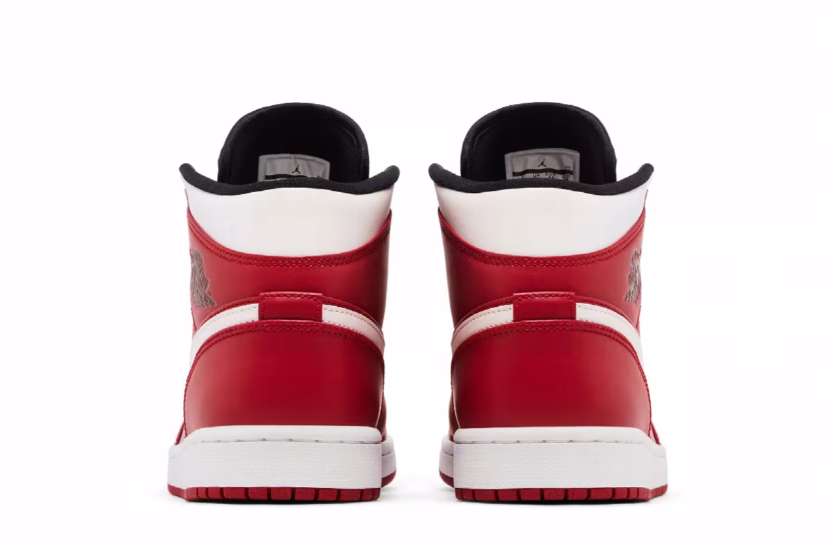 Air Jordan 1 Mid Gym Red, view 7