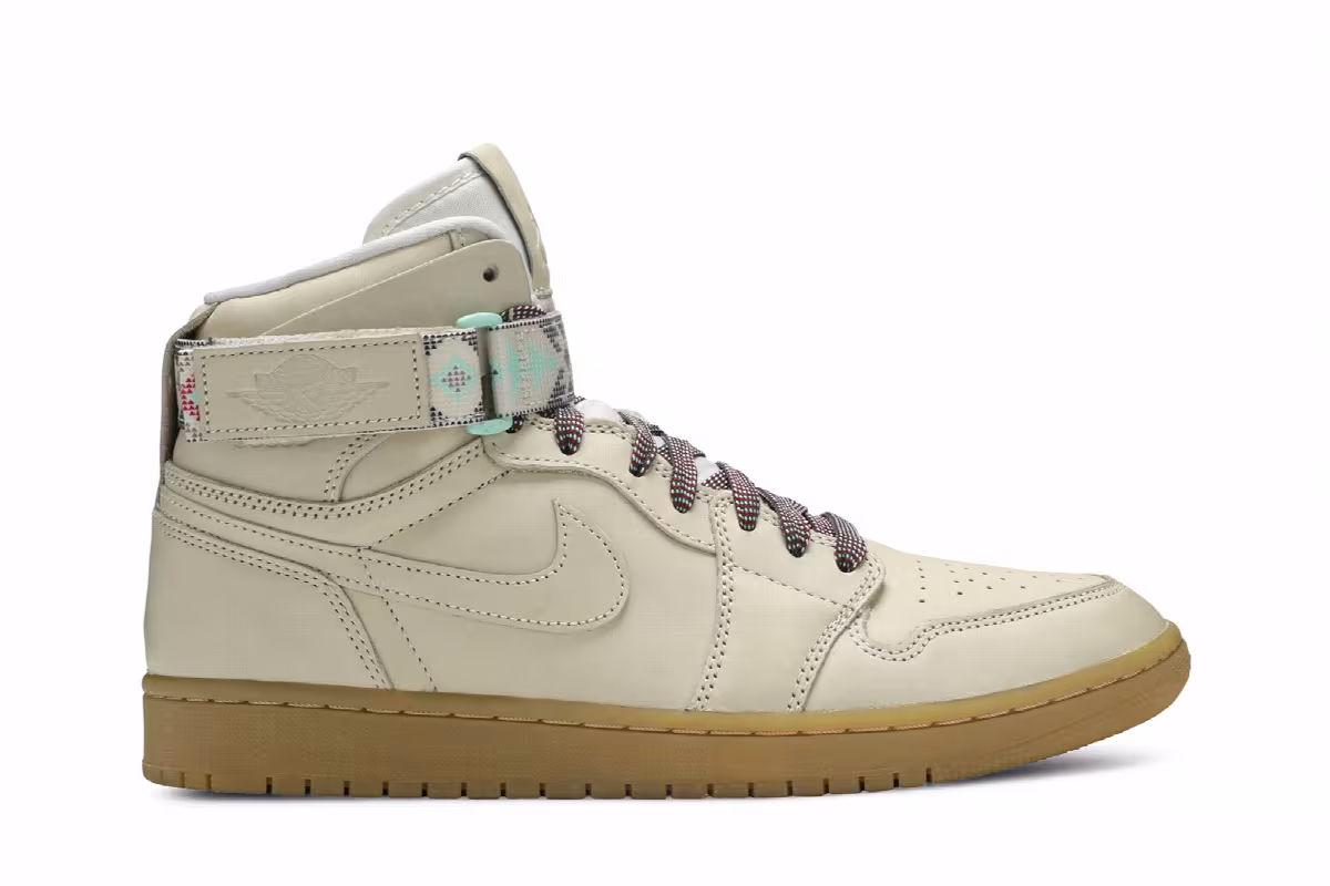 Air Jordan 1 Hi Strap N7, view 2