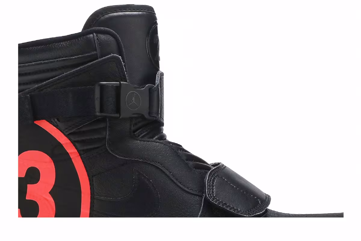 Air Jordan 1 Moto Black, view 3